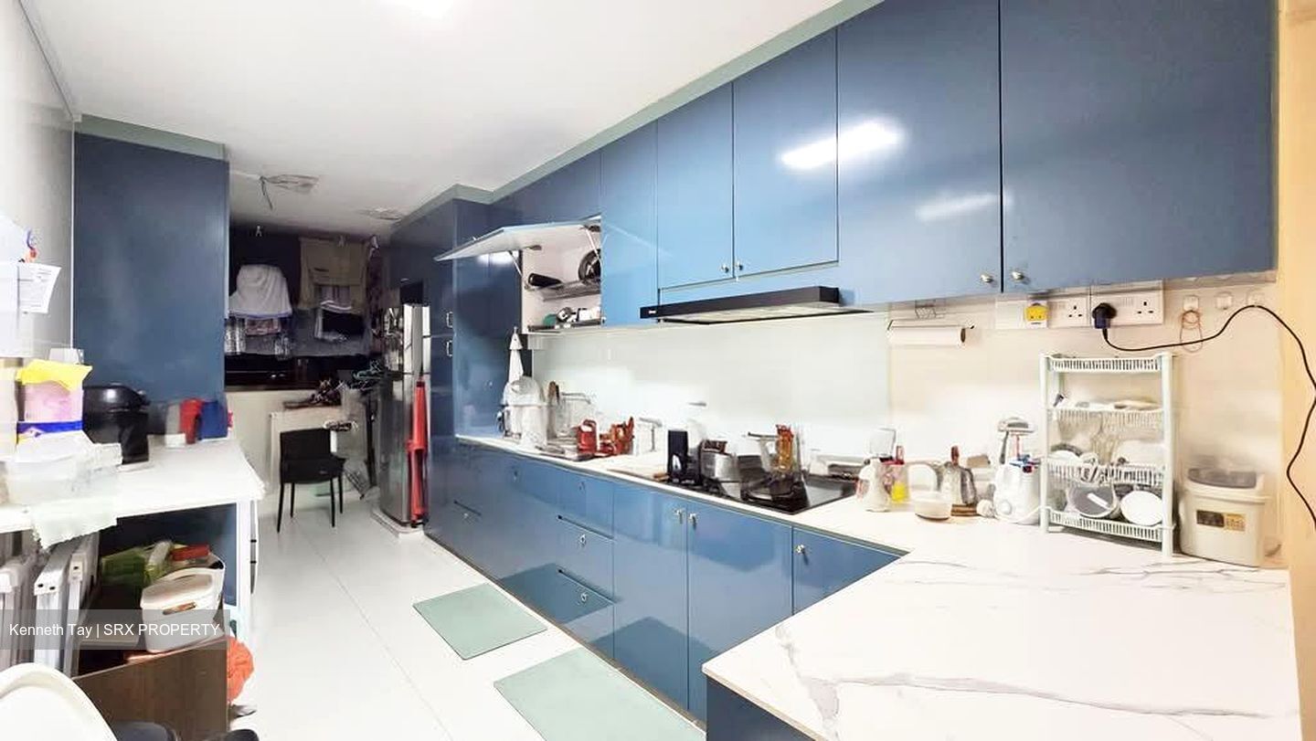Blk 715 Chong Pang Green (Yishun), HDB 5 Rooms #586221421